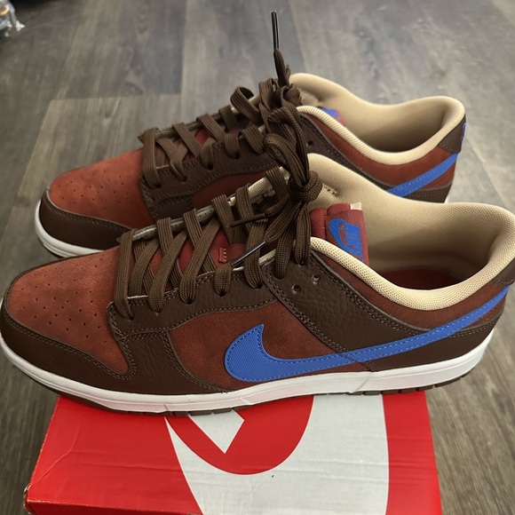 Nike Dunk Low - Picture 3 of 8